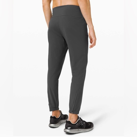 Lululemon Surge Jogger Tall 31” GraphiteGrey Men’s Size M Running Training Pants - Picture 1 of 10